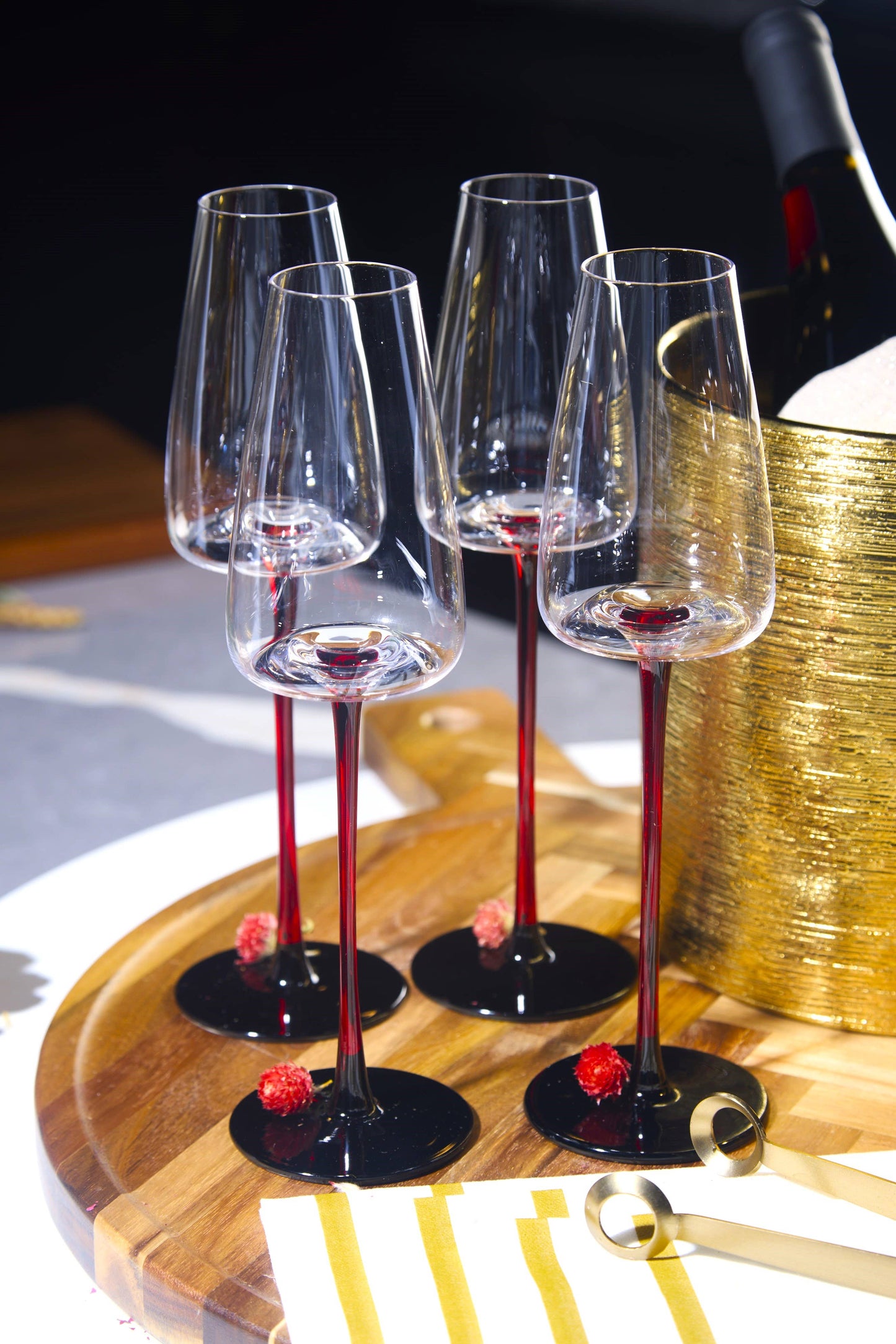 Concave Champagne Glasses - Lemonsoda - 9oz