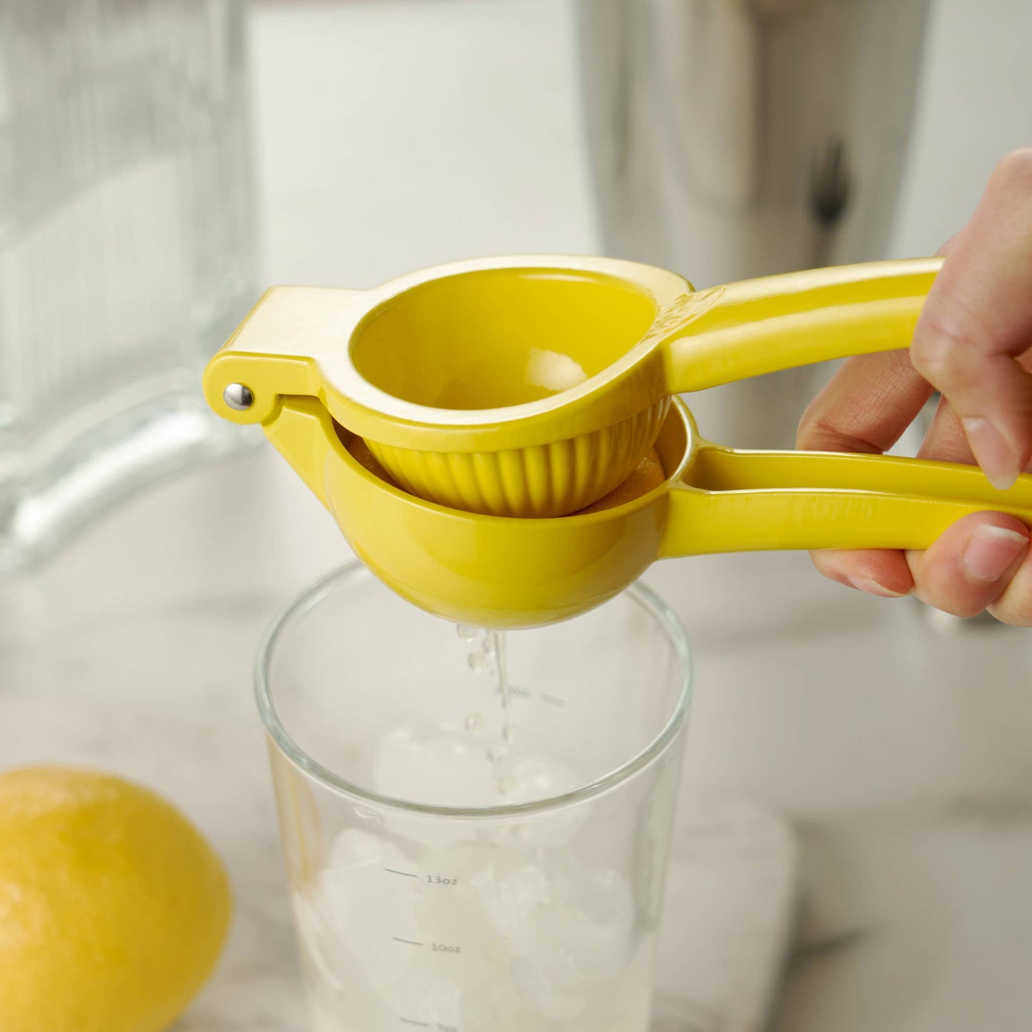 Lemon Juice Press - Citrus Juicer - TRUE