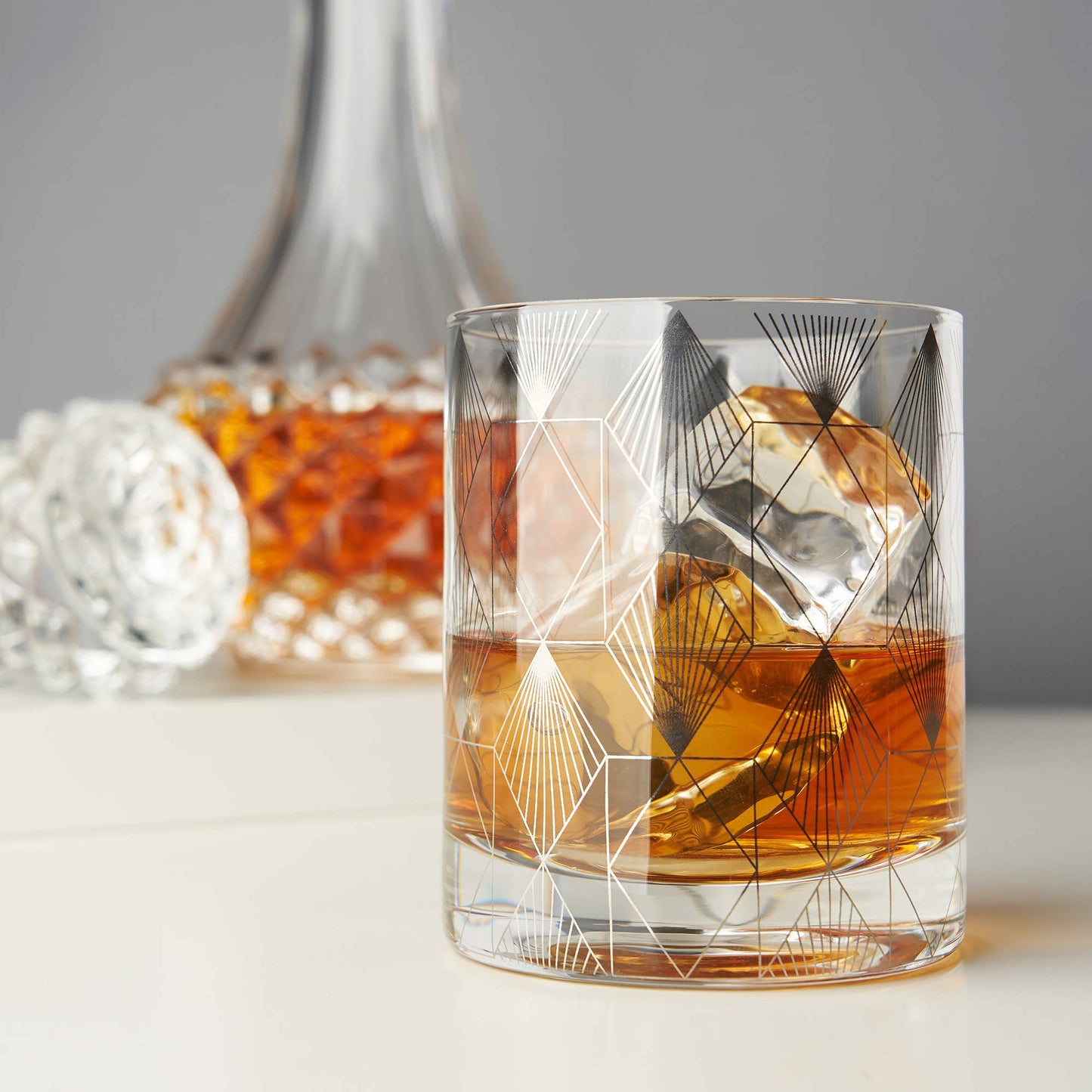 Metropolis Deco Crystal Tumbler - Viski