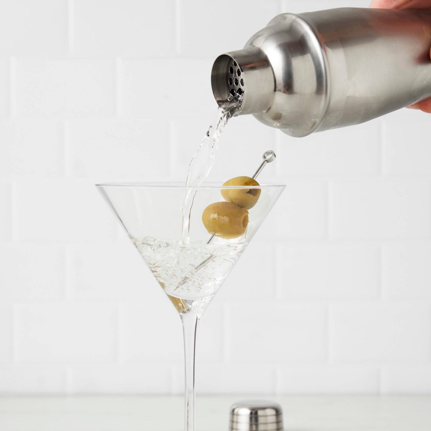 Contour Stainless Steel Cocktail Shaker - TRUE - ASSORTED SIZES