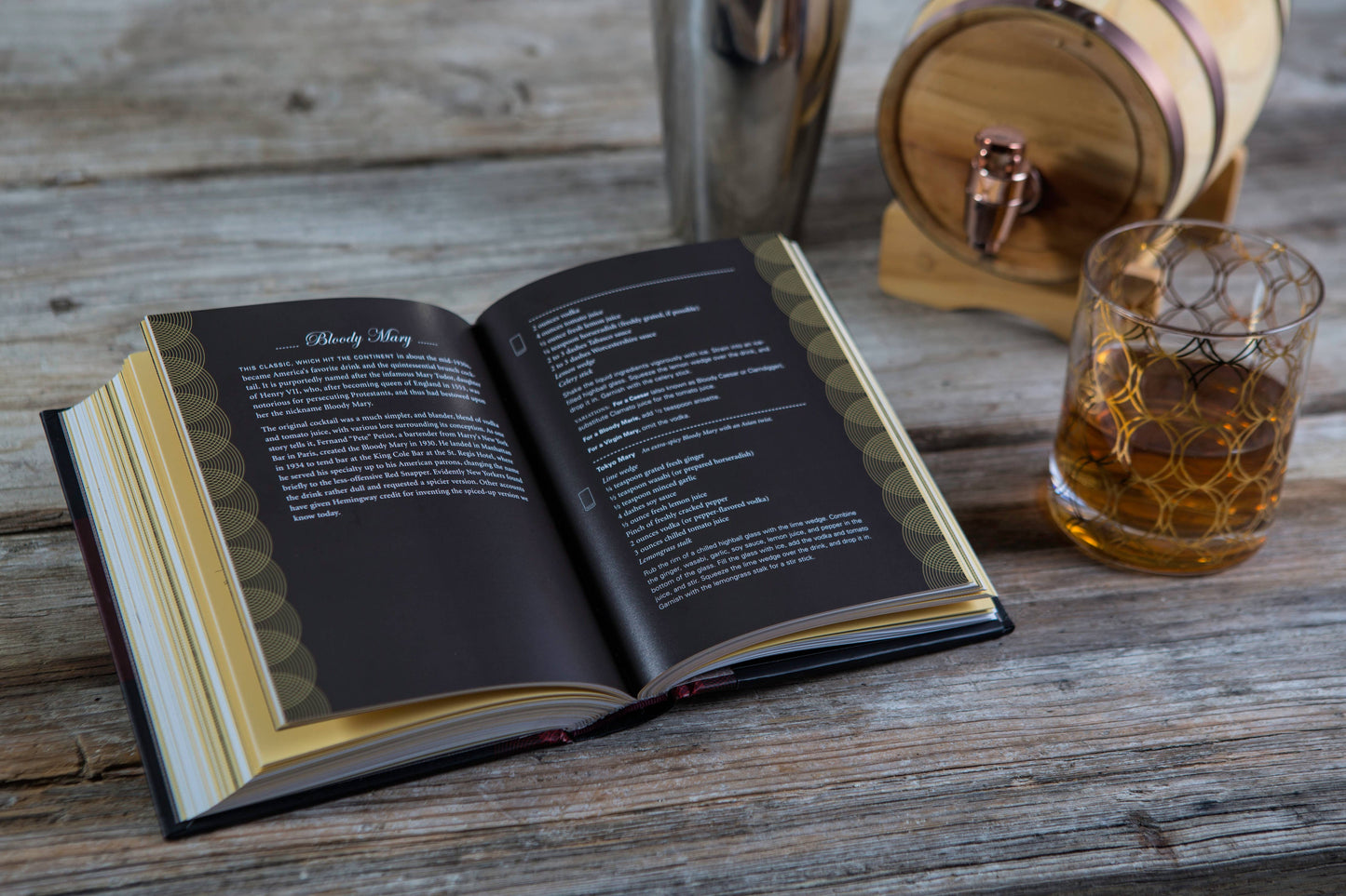 Ultimate Bar Book - Chronicle Books