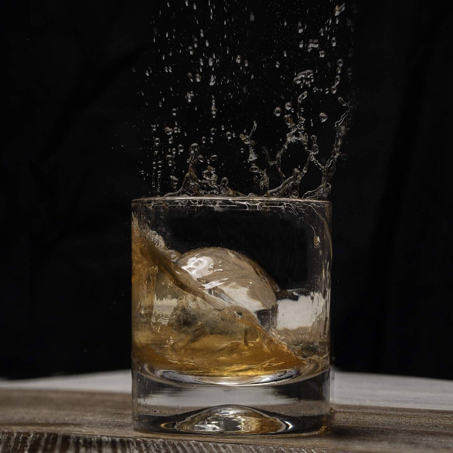 Premium Round Ice Cube Mold - Lemonsoda - 2 Cubes